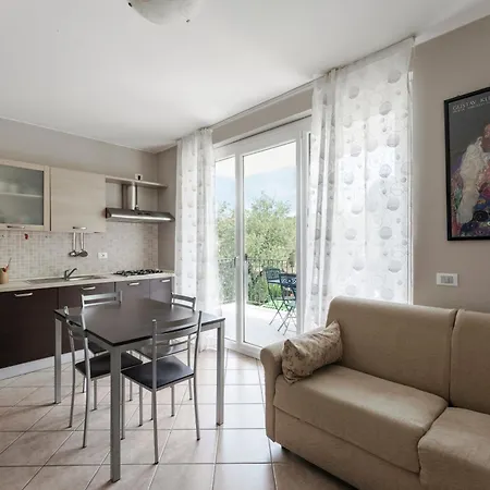 Matteotti Apartment *