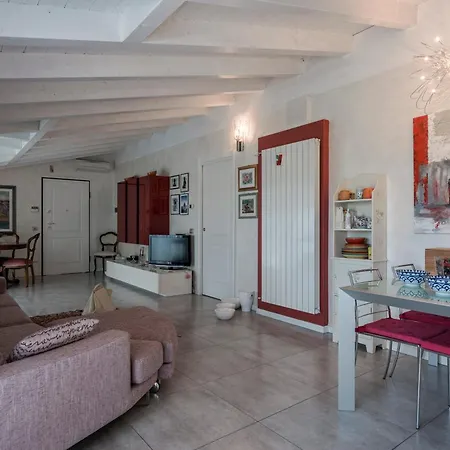 Matteotti Apartment *